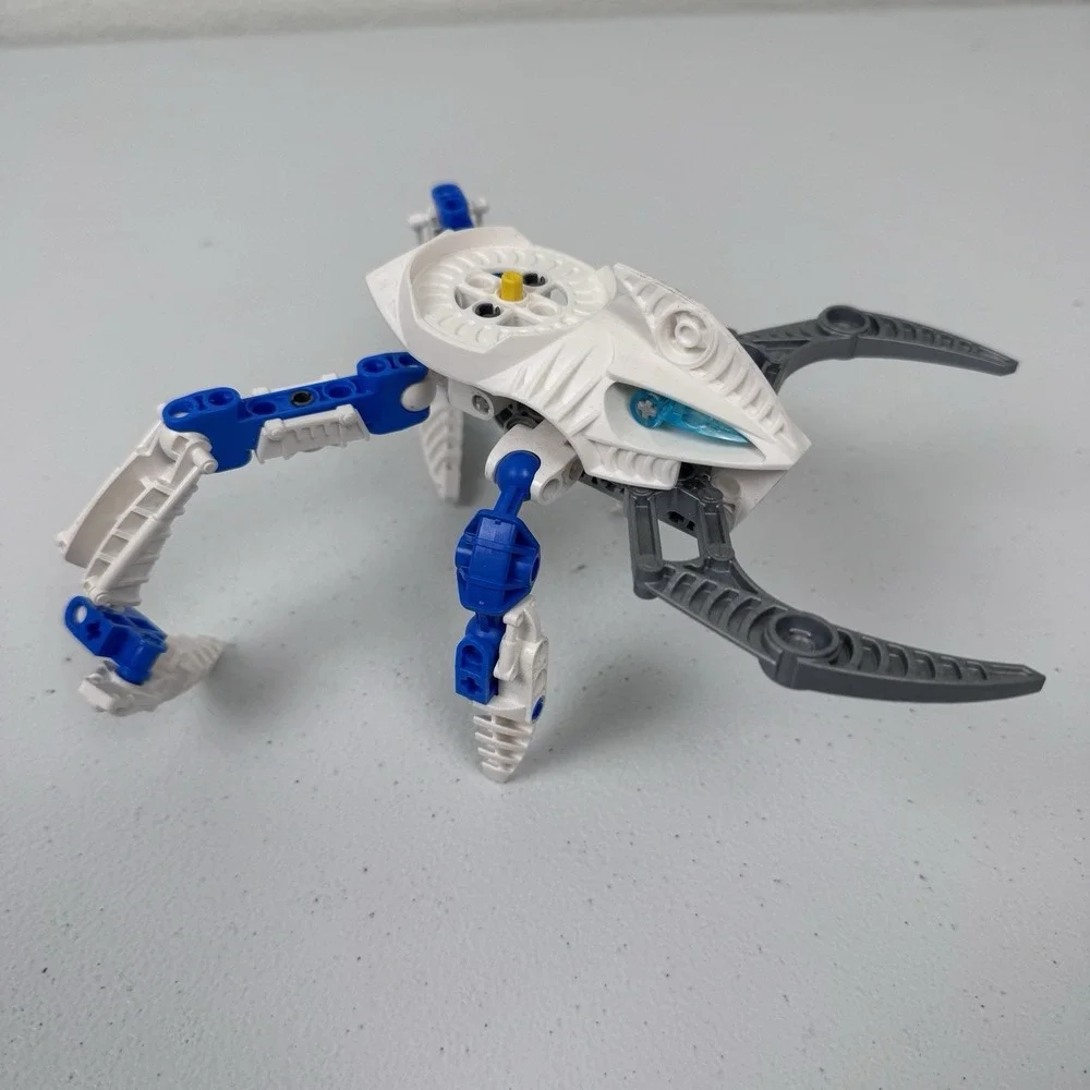 LEGO Bionicle - Visorak  Suukorak - Set #8747 - 99% Complete No Disc